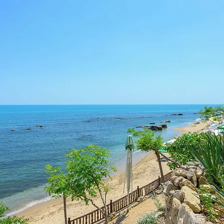 Morski Briag Hotel 3*