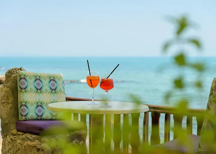 מלון Morski Briag 3*